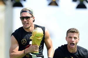 Nach DFB-Abschied: Podolski huldigt "Legende" Müller