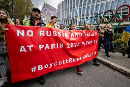 Bericht: Russische Athleten haben gegen Auflagen verstoßen