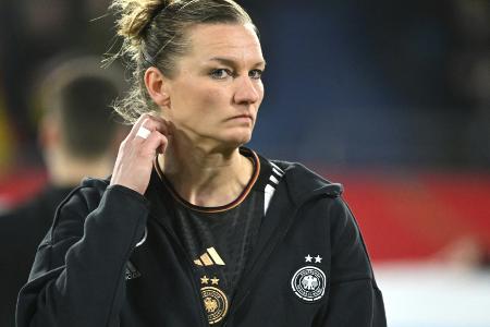 Fahnenträgerin Popp? 