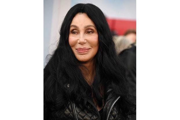 Cher, die 2020 den Song 'Happiness Is Just a Thing Called Joe' veröffentlichte, merkte an, dass Joe Bidens Rückzug aus dem bevorstehenden Präsidentschaftsrennen ein weiser Schritt für die Demokratisch ...