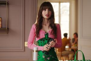 Gabriel oder Alfie? Viel Liebesdrama in neuem Trailer "Emily in Paris"