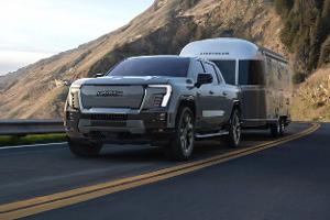 GMC 2024 Sierra EV Denali Edition 1 Elektro Pickup