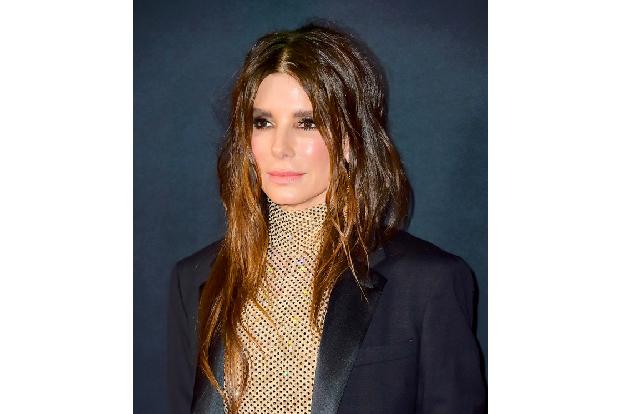 Neben dem amerikanischen besitzt sie daher auch einen deutschen Pass.