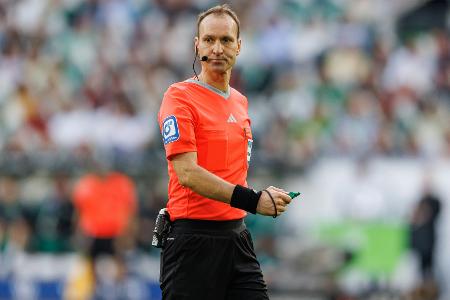Dankert Videoassistent beim Europäischen Supercup