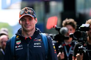 Formel 1: Verstappen meldet sich mit Bestzeit zurück