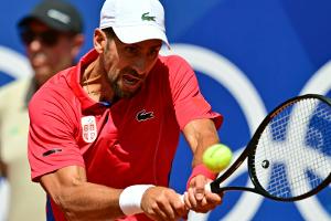 Djokovic gewinnt Gigantenduell gegen Nadal - auch Alcaraz weiter