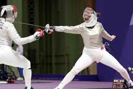 Ägyptische Fechterin gewinnt im siebten Monat schwanger