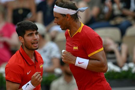 Nadals Medaillentraum lebt: Viertelfinale mit Alcaraz