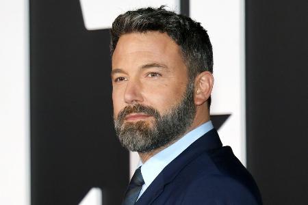 Seitenhieb? Ben Affleck kaufte neue Villa an J.Los 55. Geburtstag