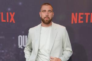 Steigt NFL-Star Travis Kelce zum Podcast-Topverdiener auf?