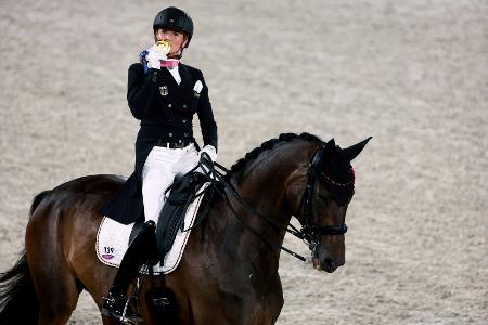 Dressur: Deutschland souverän im Teamfinale