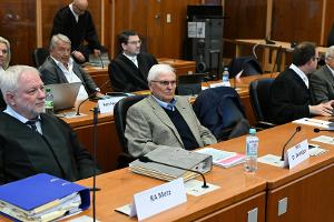 Viele Fragezeichen: Sommermärchen-Prozess geht weiter