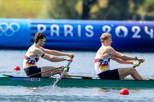 J. Christ: Ein Ruderer geht viral - und übers Wasser?