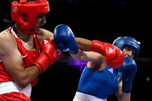 Auch Politik schaltet sich ein: Gender-Streit um Boxerin