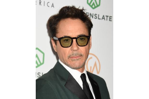 …mit Reisen im Privatjet, einem eigenen Wohnwagen-Lager und eigener Security für die Dreharbeiten, die im Anfang 2025 in London beginnen sollen. Doch der wirklich interessante Teil seines Vertrags sin ...