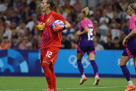 Nach Patzern: Hrubesch hält an Berger im DFB-Tor fest