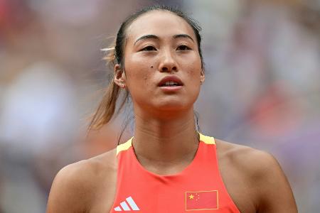 Nach Siegen über Kerber und Swiatek: Zheng holt Gold in Paris