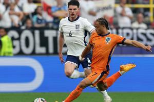 kicker: RB leiht Simons erneut aus