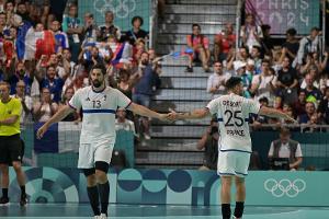 Handball: Frankreich kämpft sich ins Viertelfinale