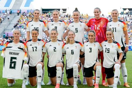 Verletzte Oberdorf unterstützt DFB-Frauen in Lyon