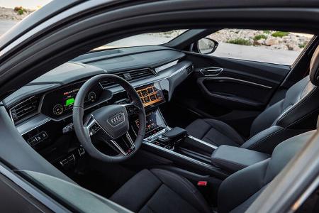 Audi Q8 E-Tron edition Dakar