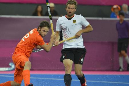 Fürste begeistert von seinen Erben: 