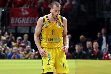 Basketball: Alba verlängert mit Thomas