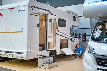 Eura Mobil Activa One 630 LS (2024) f