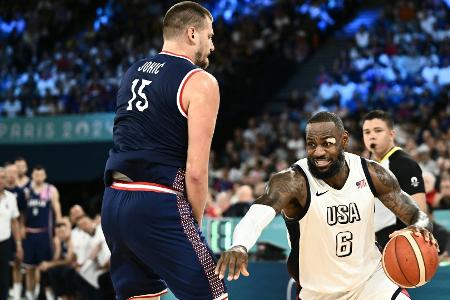 US-Basketballer kämpfen sich nach Aufholjagd ins Finale