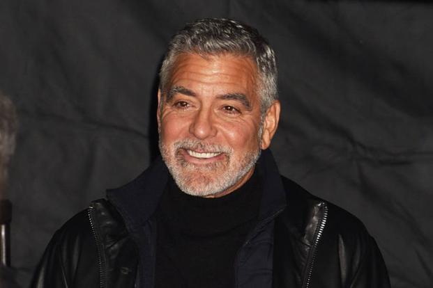 George Clooney gehörte zu den Stars, die öffentlich den Rückzug von Joe Biden aus dem Rennen ums Weiße Haus gefordert hatten. Und der Schauspieler zögerte nicht lange, nachdem Biden seinen Verzicht be ...