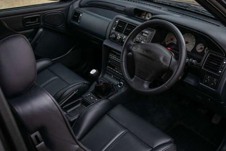 Ford Escort Cosworth (1996) 76 mls 121,6 km