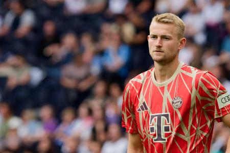 Wechsel im Doppelpack: De Ligt und Mazraoui zu ManUnited