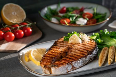 lachssteak mit gemüse