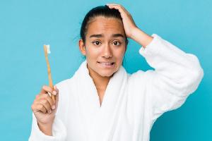 Zahnpflege unterwegs: Warum Mundhygiene auch im Urlaub wichtig ist