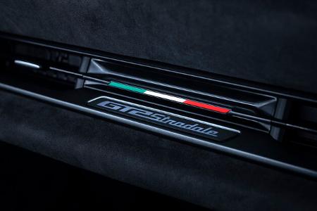 Maserati GT2 Stradale MC20