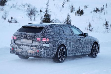 Erlkönig BMW i5 Touring