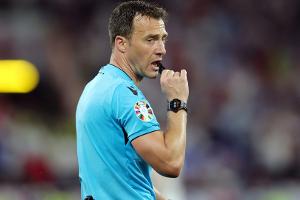 Zwayer pfeift nach fast drei Jahren wieder ein BVB-Spiel