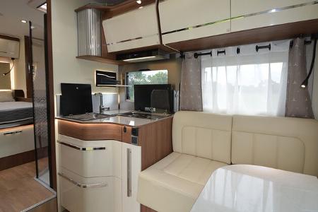 Fleurette Elister 73 LMF (2025) f