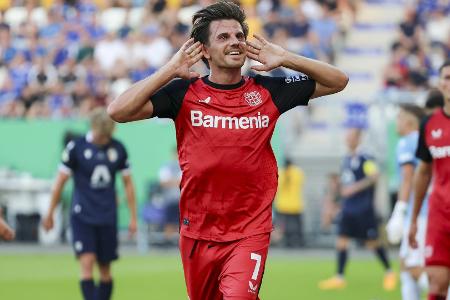 Arbeitssieg in Jena: Leverkusen müht sich in Runde zwei