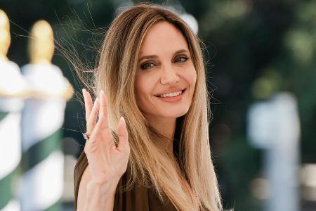 Angelina Jolie kann wegen der Scheidung Los Angeles nicht verlassen