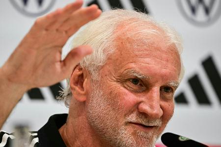 Völler schwört Fans auf erfolgreiche Zukunft ein