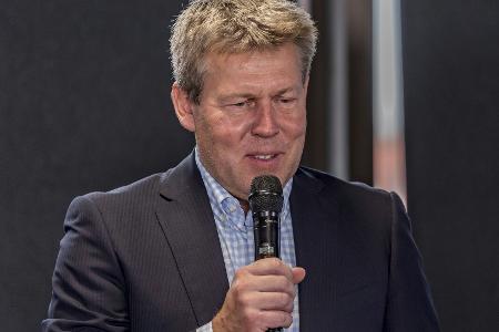 Nach Rekordsaison: DEL verlängert mit Geschäftsführer Tripcke