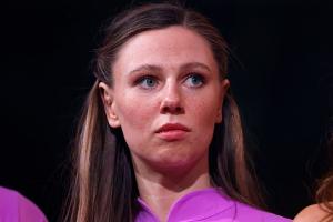 Ex-"Let's Dance"-Star Ann-Kathrin Bendixen hatte einen Roller-Unfall