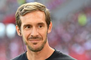 Schuster schwärmt: "Keine normale Bundesligamannschaft"