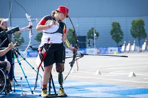 Para-Bogenschützin Kliem Sport-Stipendiatin des Jahres