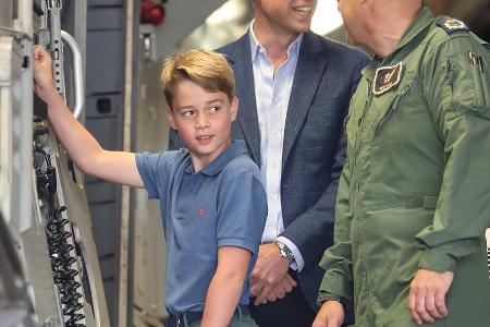 Mit elf Jahren: Prinz George lernt Fliegen