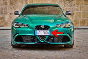 Alfa Romeo Giulia Quadrifoglio 100° Anniversario