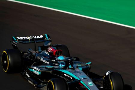 Platz 3: George Russell (Mercedes) - Note: 2,5 - Verschlief die Startphase etwas und kam nur wieder heran, weil Albon die Rivalen ausbremste. Fand die Pace gegen Rennende wieder. Stach erst Verstappen aus und profitierte dann einmal mehr von einem Unfall vor ihm. Erbte den Podestplatz und belohnte sich für seine Unnachgiebigkeit.