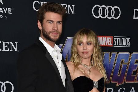 Klage gegen Miley Cyrus: Darum steht Ex Liam Hemsworth im Fokus