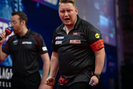 Als erster Deutscher: Schindler mit Neundarter auf TV-Bühne